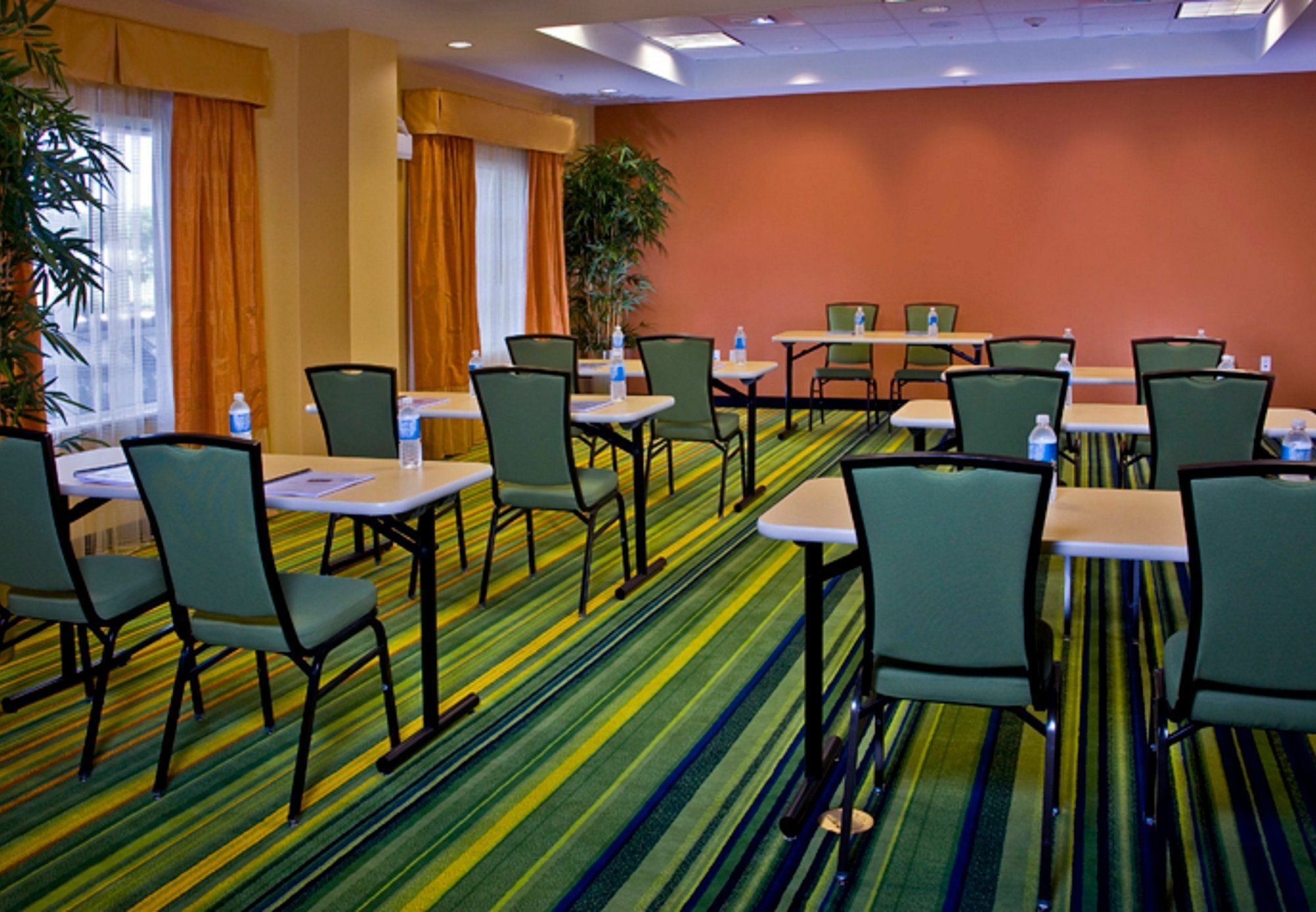 Fairfield Inn & Suites Jacksonville West/Chaffee Point Exterior photo
